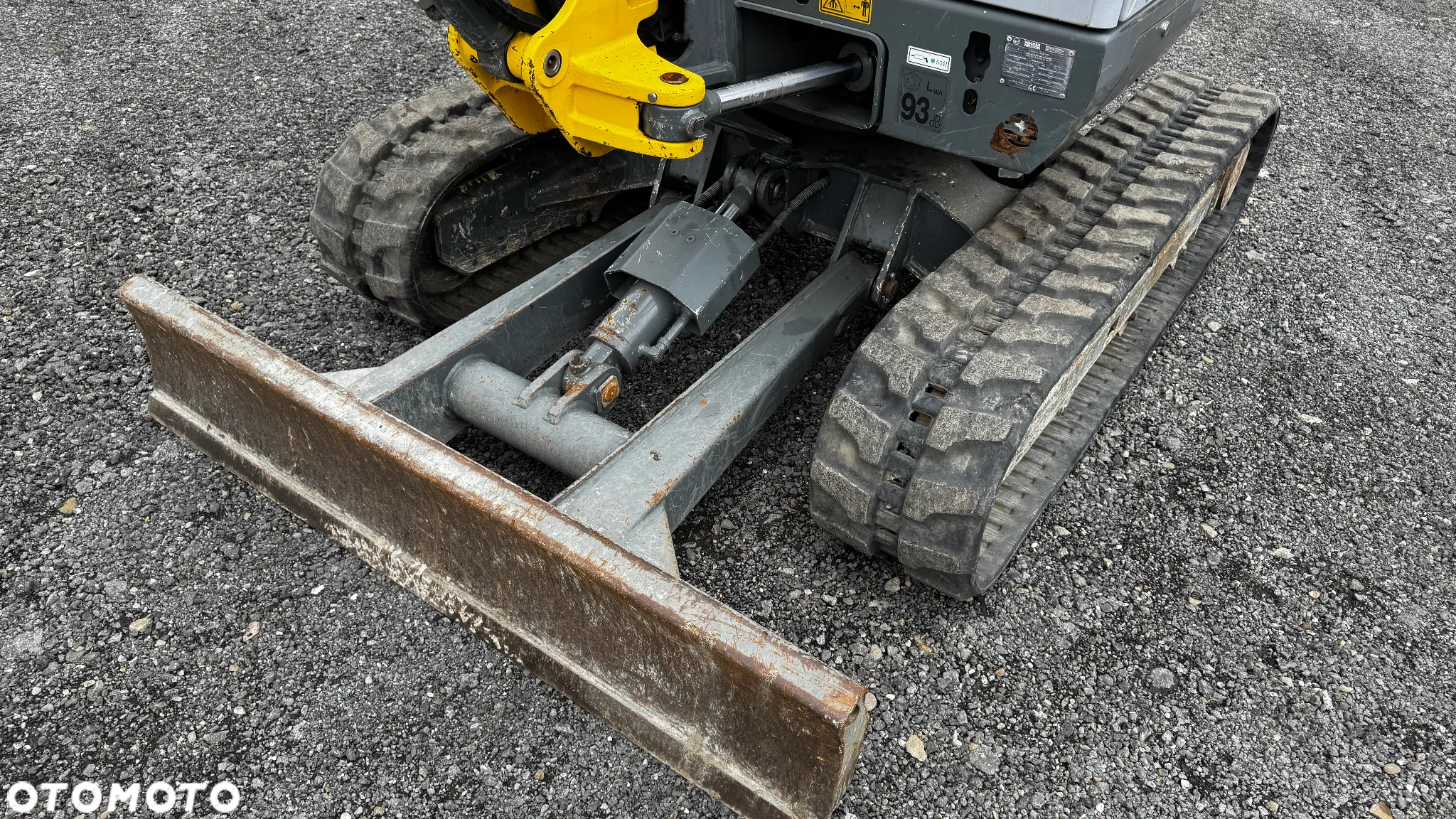 Wacker Neuson EZ28 - 13