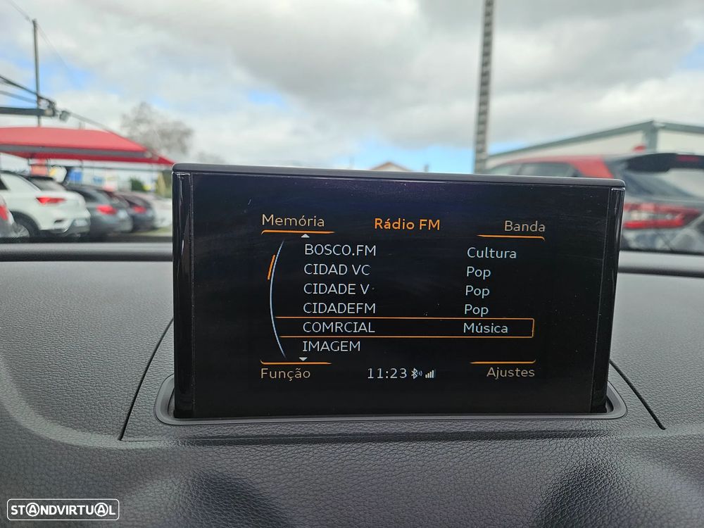 Audi A3 Cabrio 1.6 TDi S-line - 29