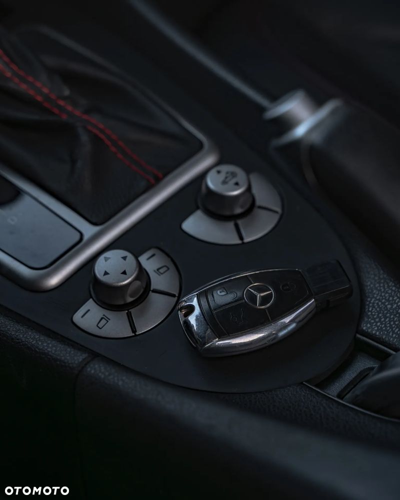 Mercedes-Benz SLK - 17