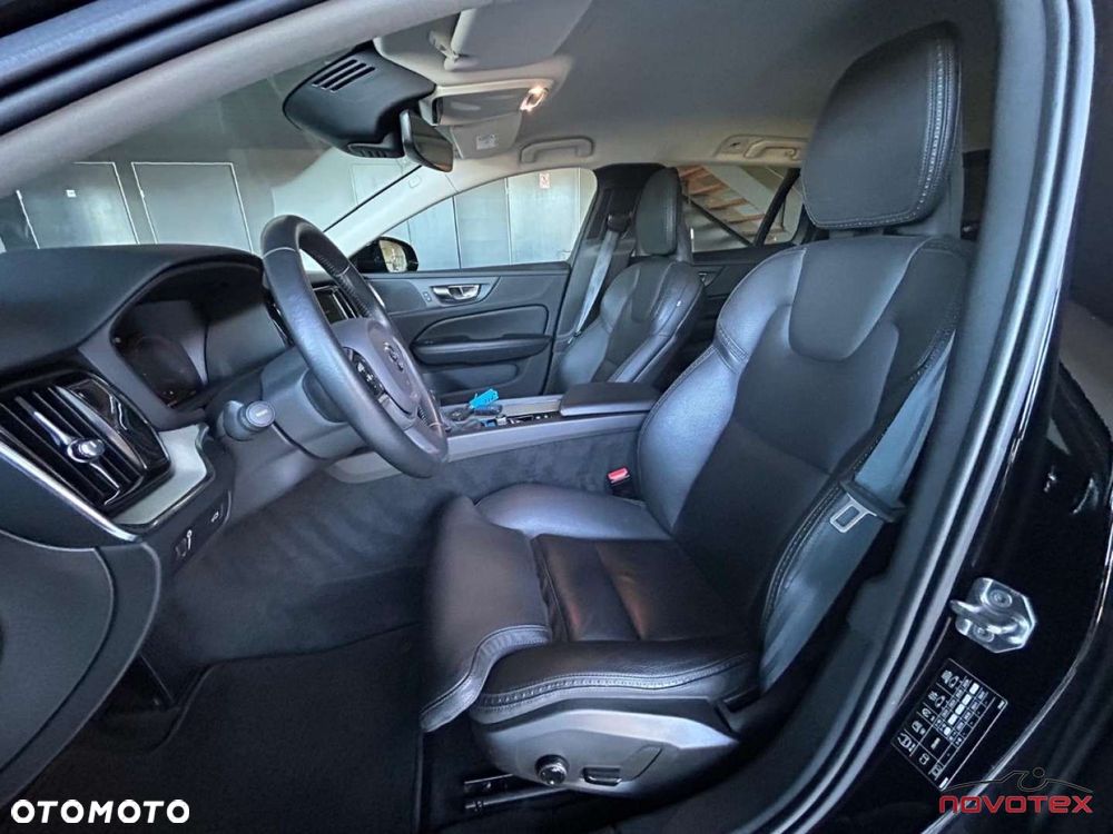 Volvo V60 Cross Country D3 Geartronic Momentum - 9