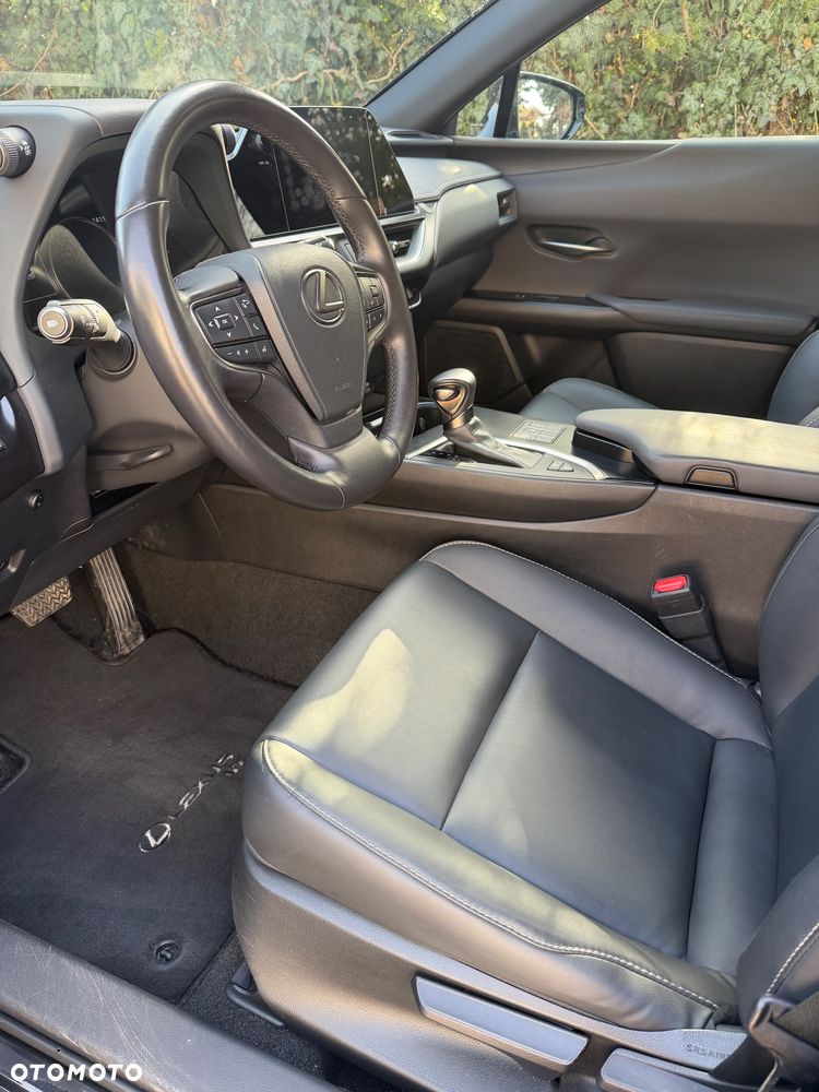 Lexus UX 250h F Sport 2WD - 7