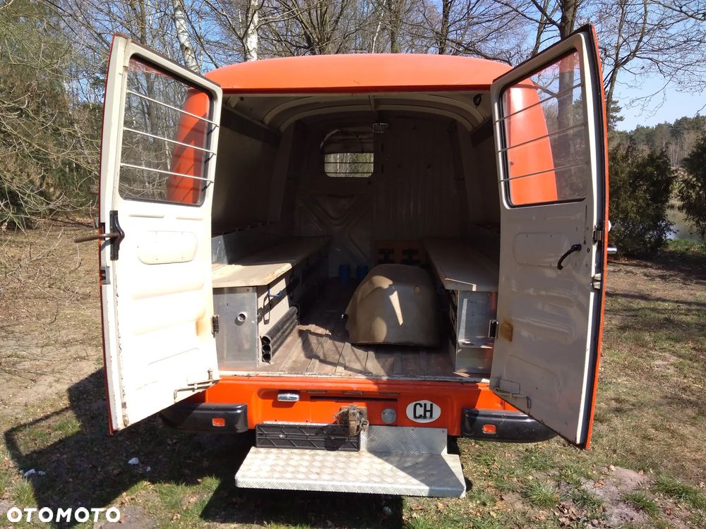 Mercedes-Benz L407 - 18