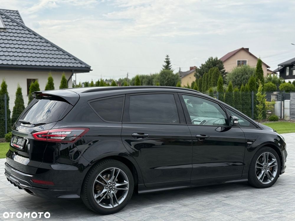 Ford S-Max 2.0 EcoBlue Twin-Turbo ST-Line - 29