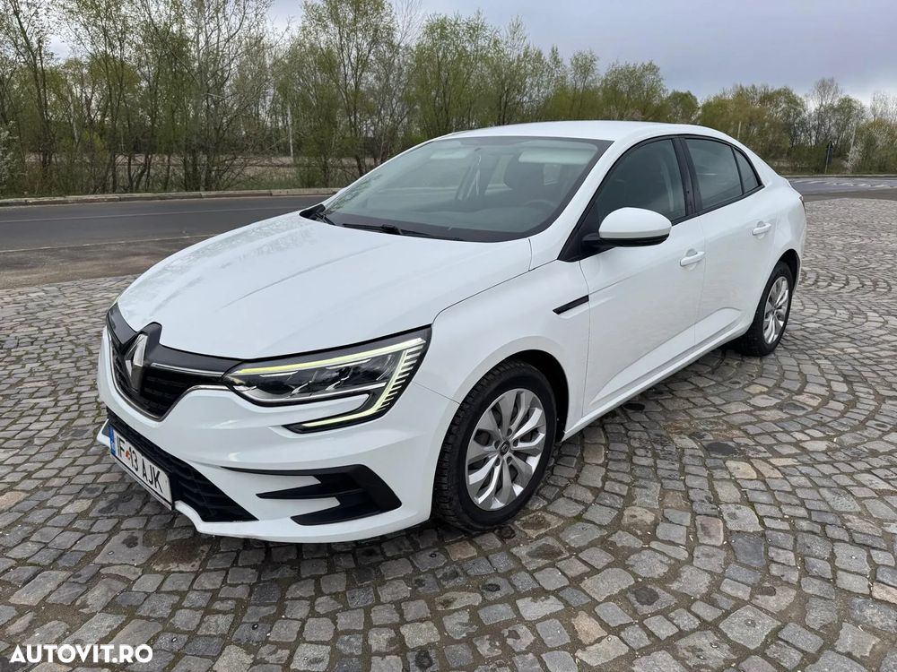 Renault Megane TCe 114 GPF Life - 1