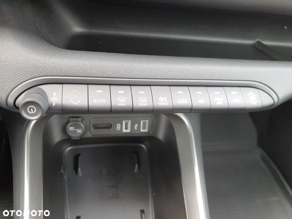 Jeep Avenger 1.2 GSE T3 Summit FWD - 17
