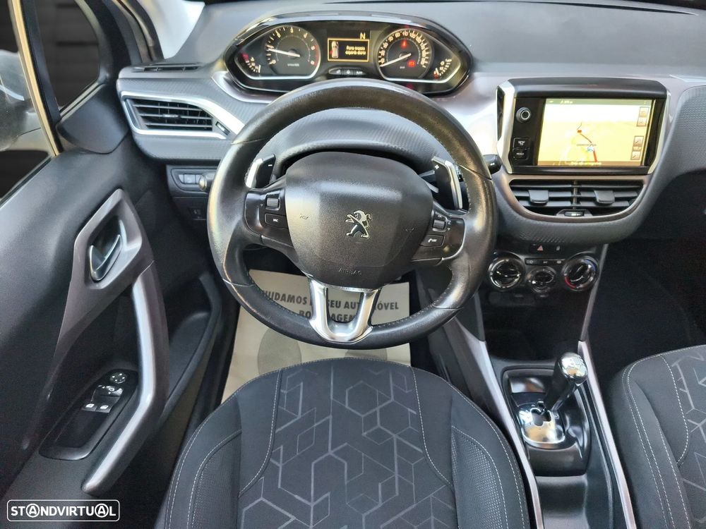 Peugeot 2008 1.6 e-HDi Allure 2-Tronic - 7