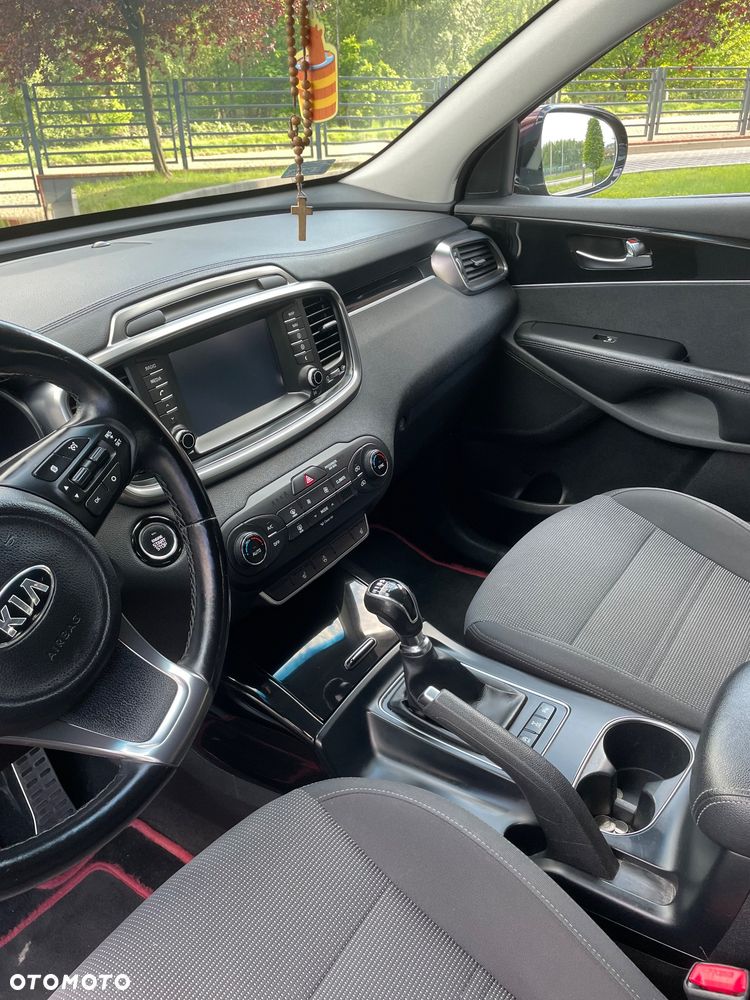 Kia Sorento - 8