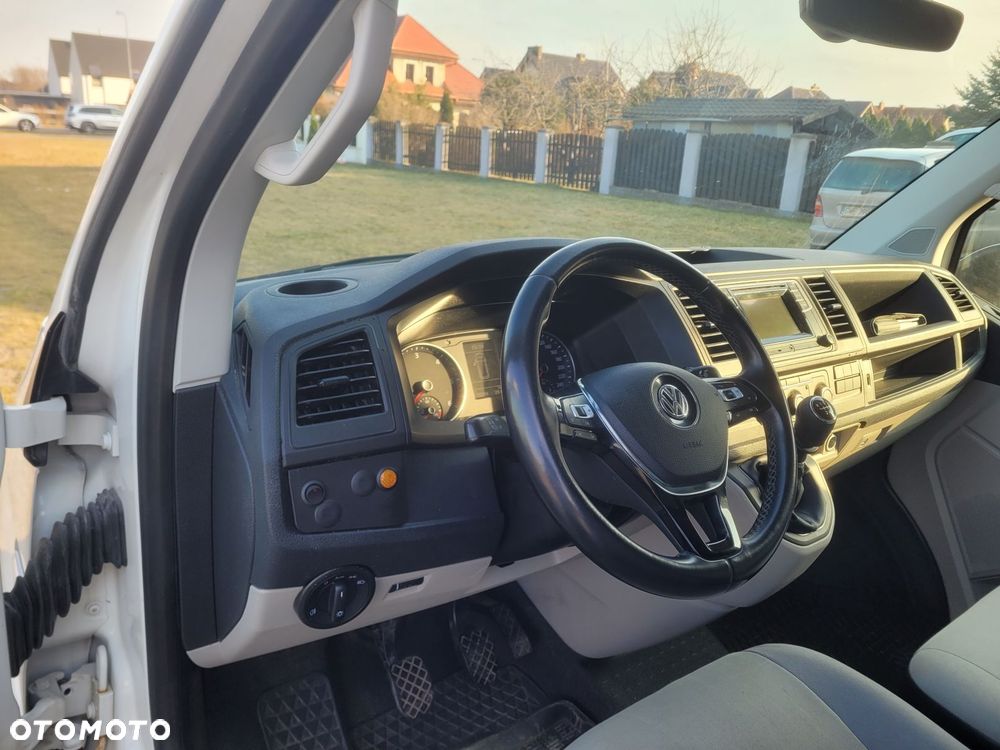 Volkswagen Transporter Długi L2 150KM 4-motion - 22