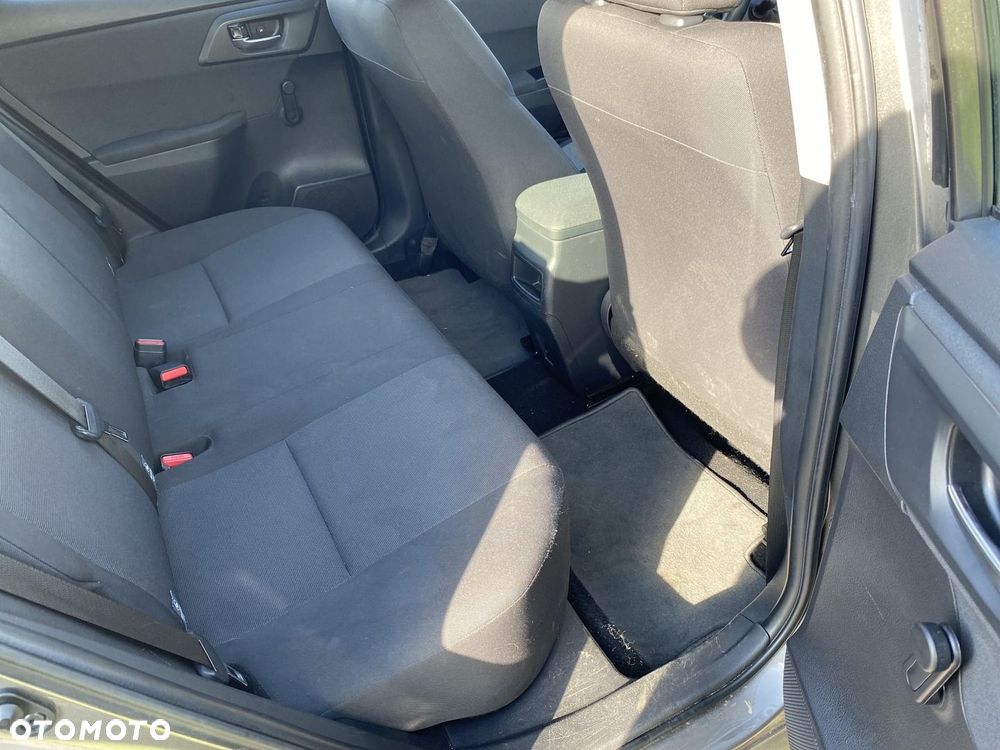 Toyota Auris - 23