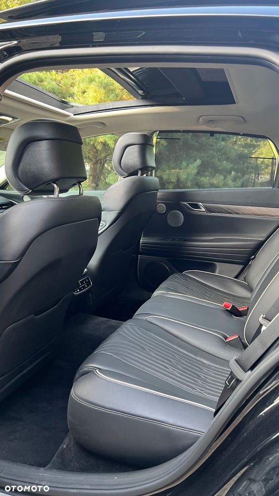 Genesis G80 - 17