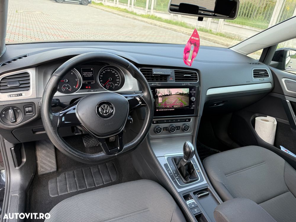 Volkswagen Golf 1.6 TDI BlueMotion Technology DSG Comfortline - 5