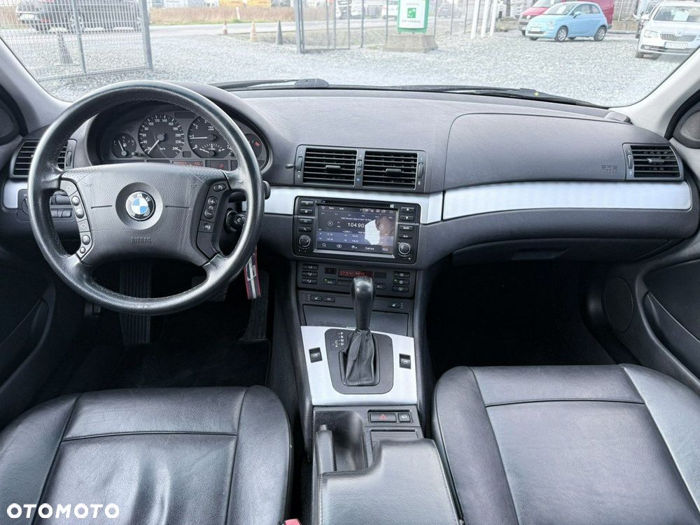 BMW Seria 3 318i - 5