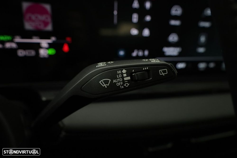 Audi Q6 e-tron 100 kWh Performance SE Business - 18