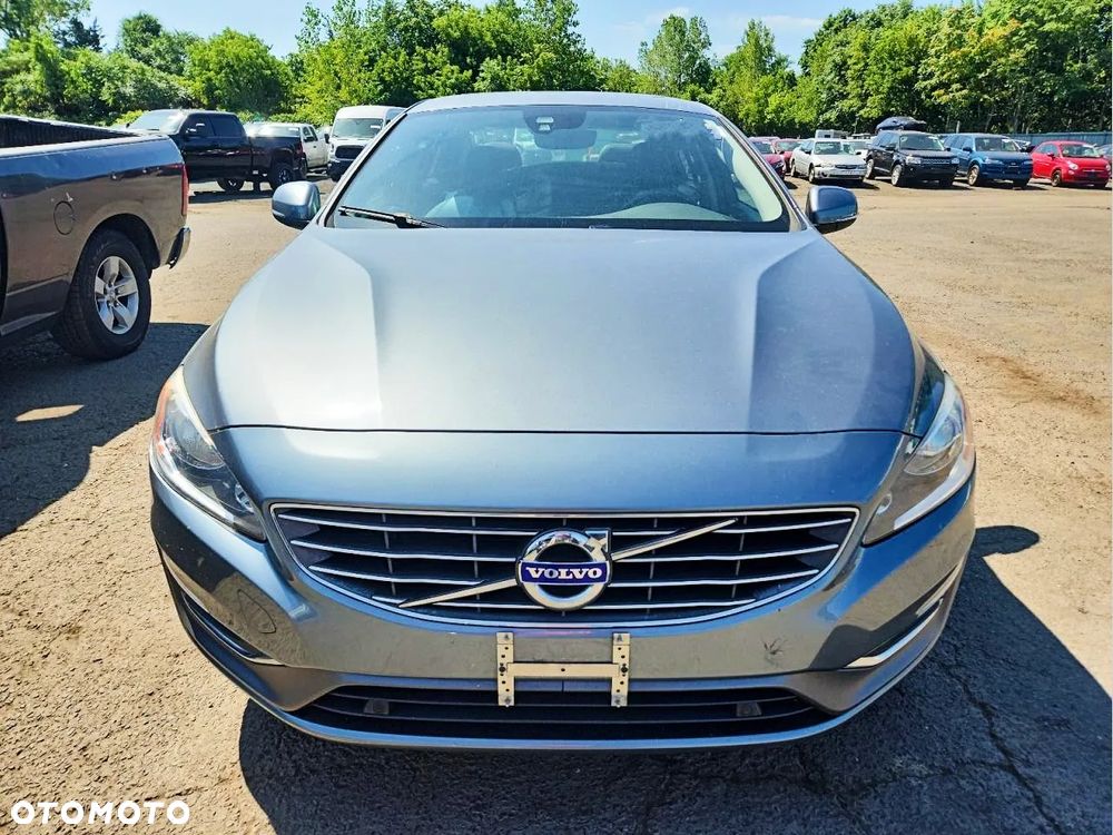 Volvo S60 - 5