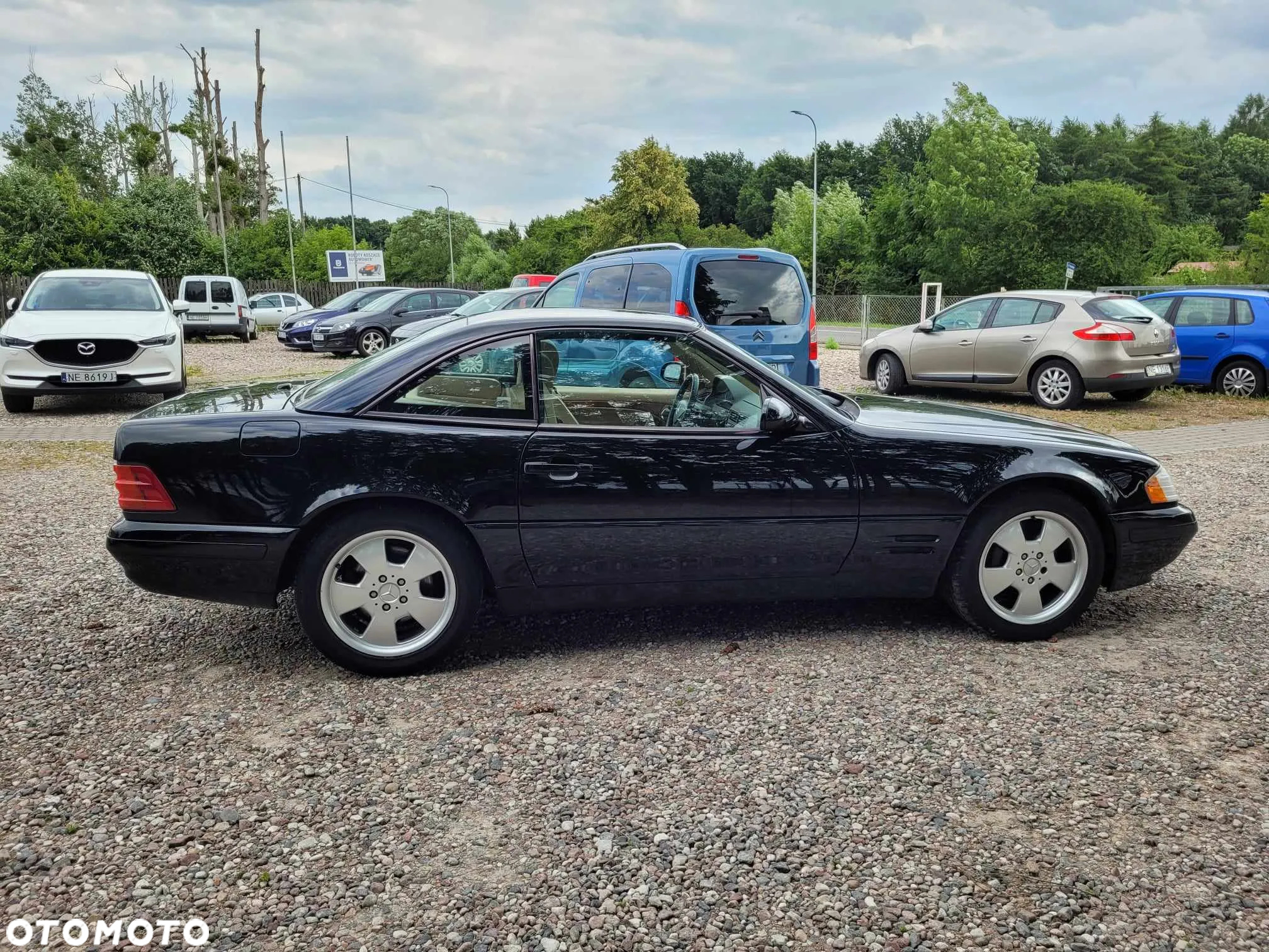 Mercedes-Benz SL - 15