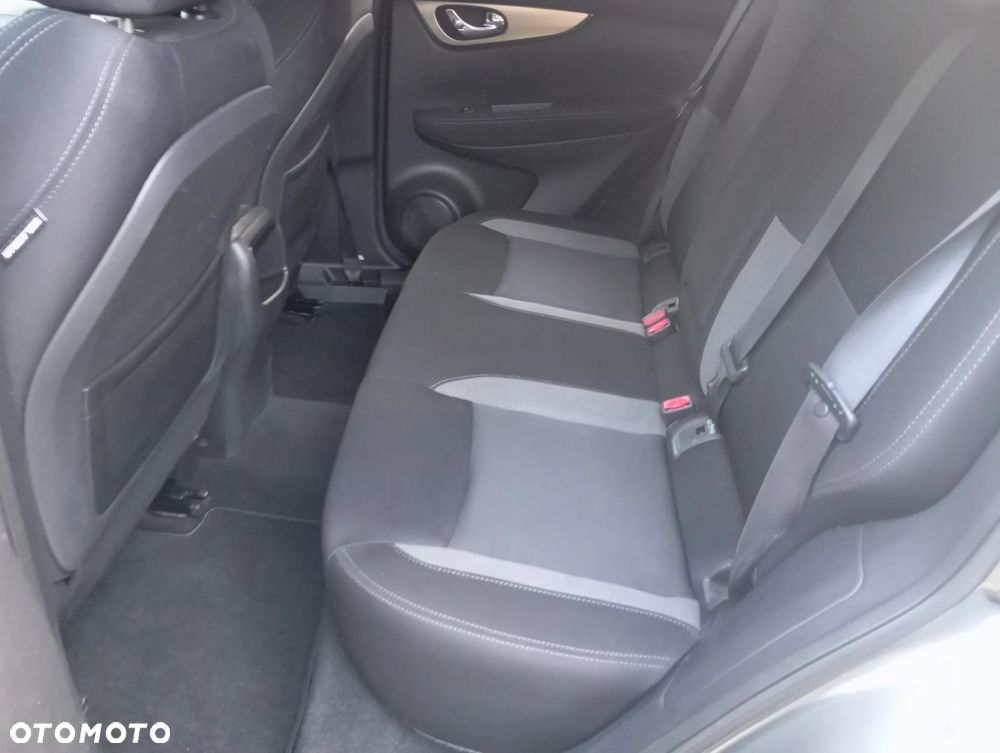 Nissan Qashqai 1.6 DCi N-Connecta EU6 - 13