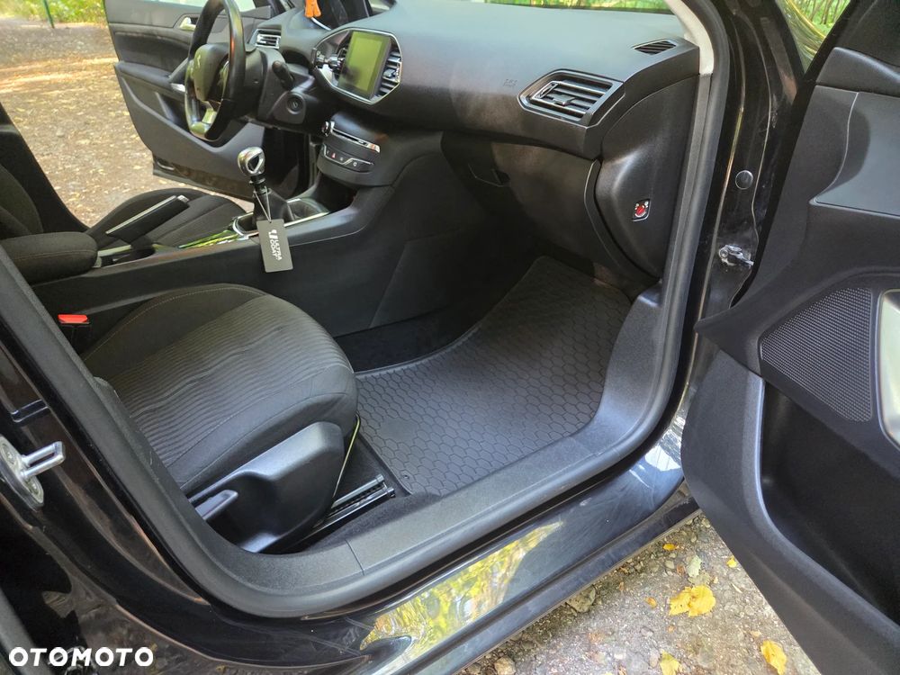 Peugeot 308 1.6 BlueHDi Active S&S - 6