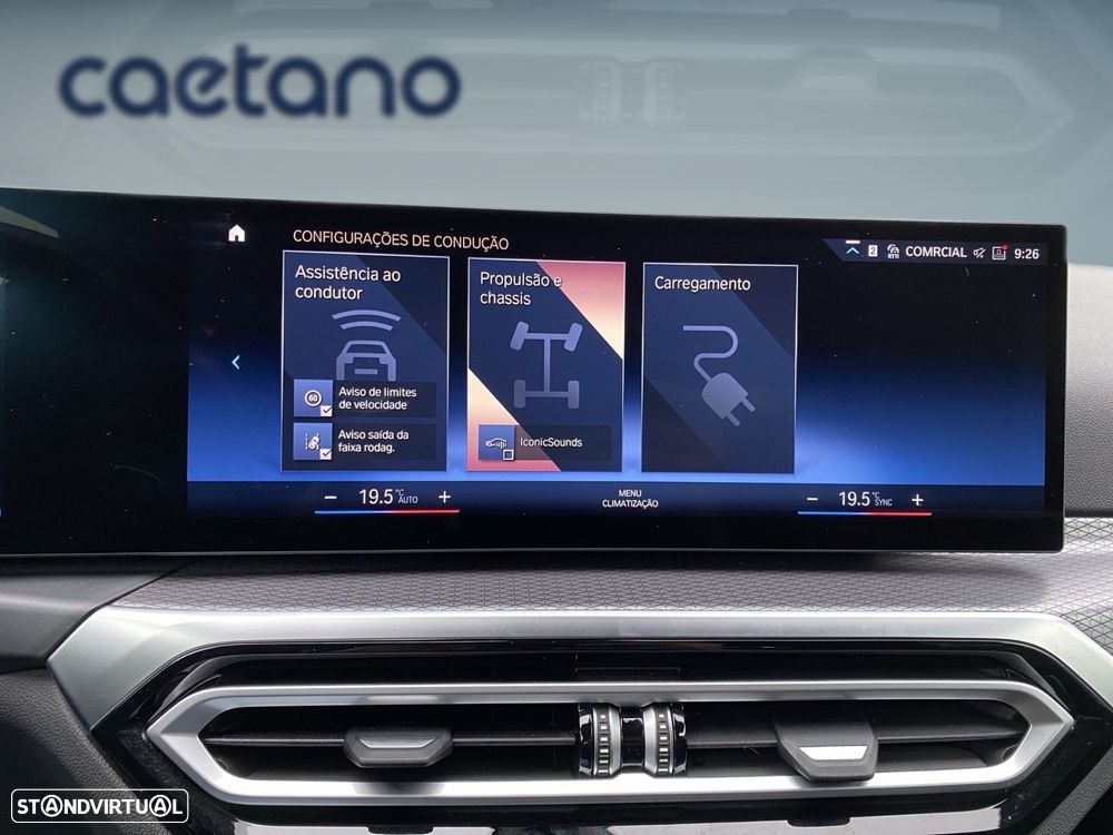 BMW 330 e Pack Desportivo M Pro Auto - 12