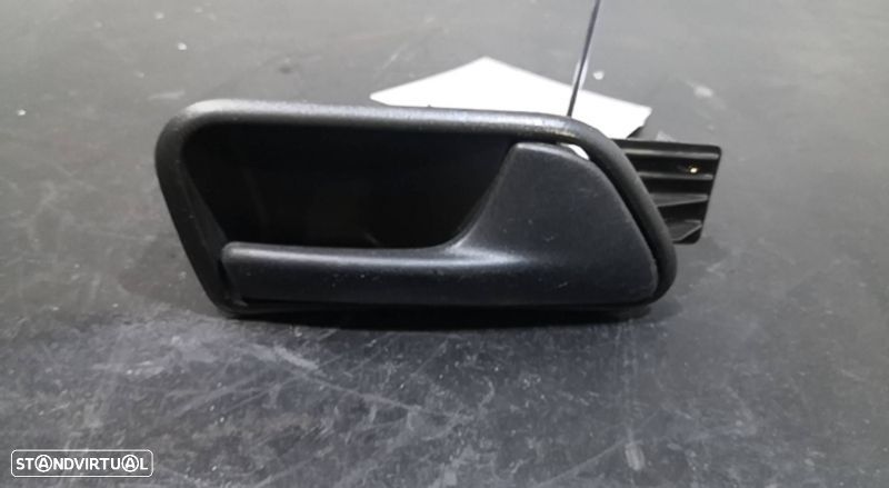 Puxador Interior Frt Dto Volkswagen Caddy Iii Caixa (2Ka, 2Kh, 2Ca, 2C - 1
