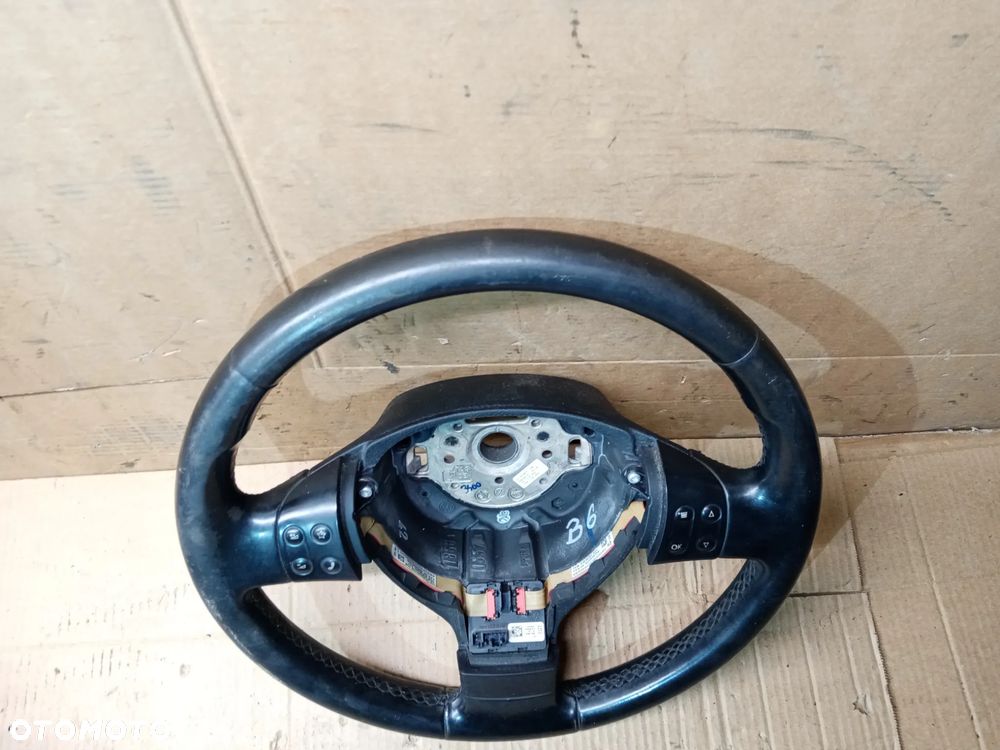 Kierownica trójramienna multifunkcyjna skórzana VW Passat B6 3C0419091LE - 5