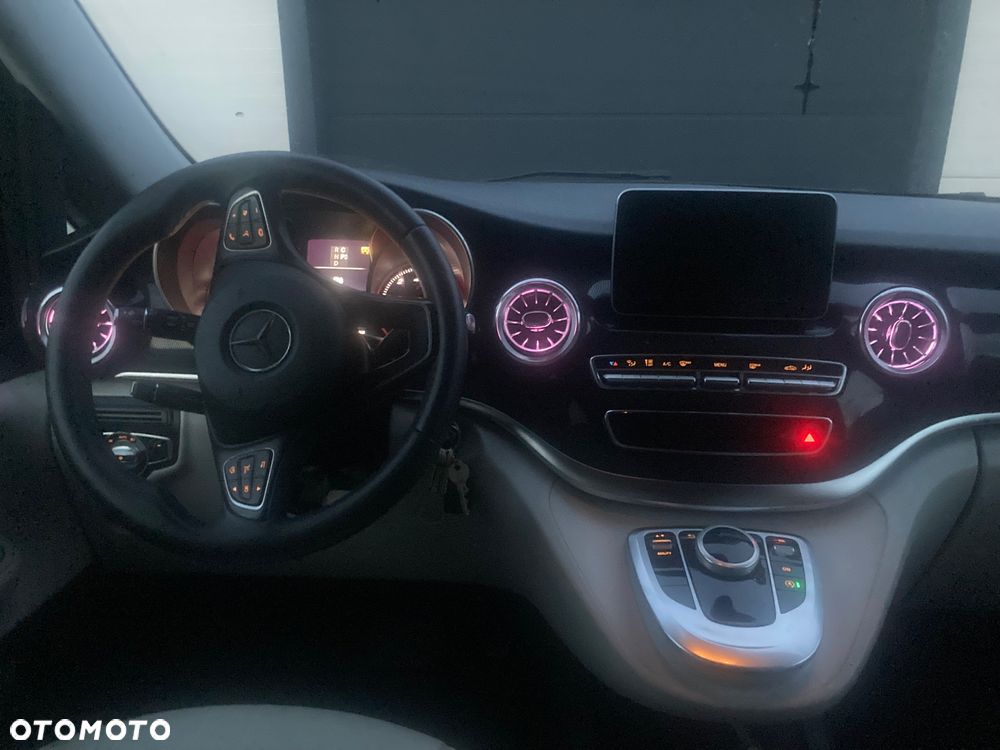 Mercedes-Benz Klasa V 250 (BlueTEC) d Avantgarde 7G-Tronic (ekstra d³) - 15