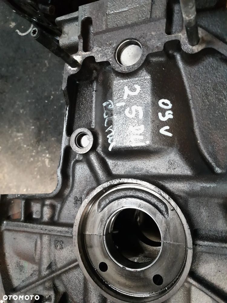 Blok silnika Renault Master II 2.5 DCI 09r - 3