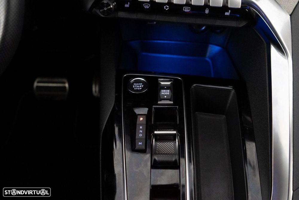 Peugeot 5008 1.2 Hybrid GT e-DCS6 - 31