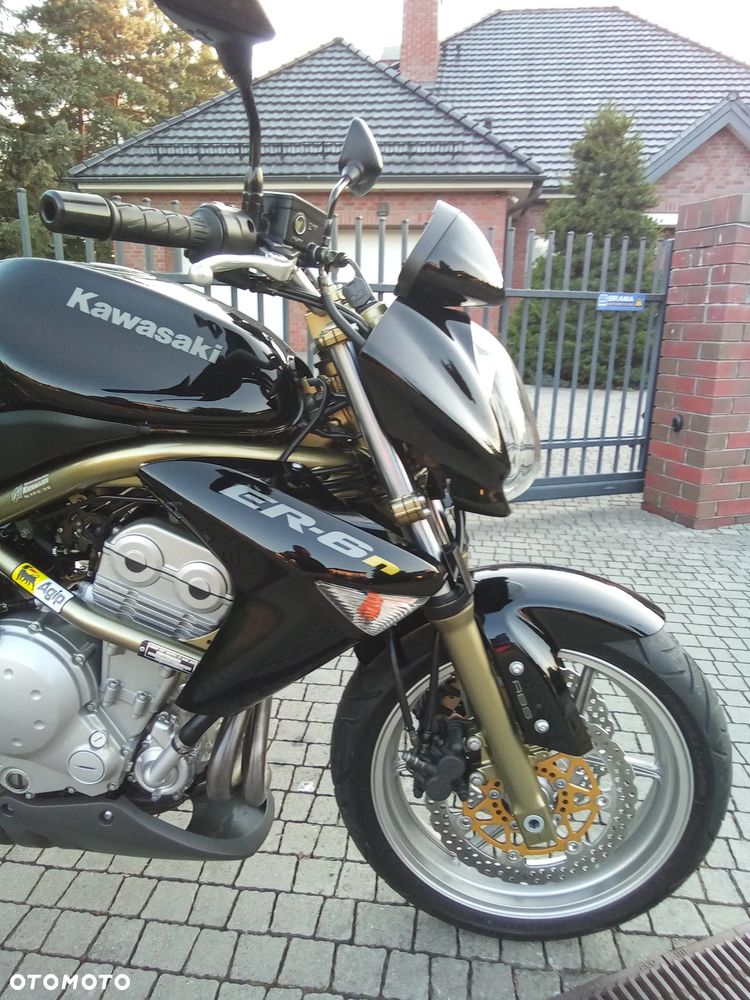 Kawasaki ER - 17