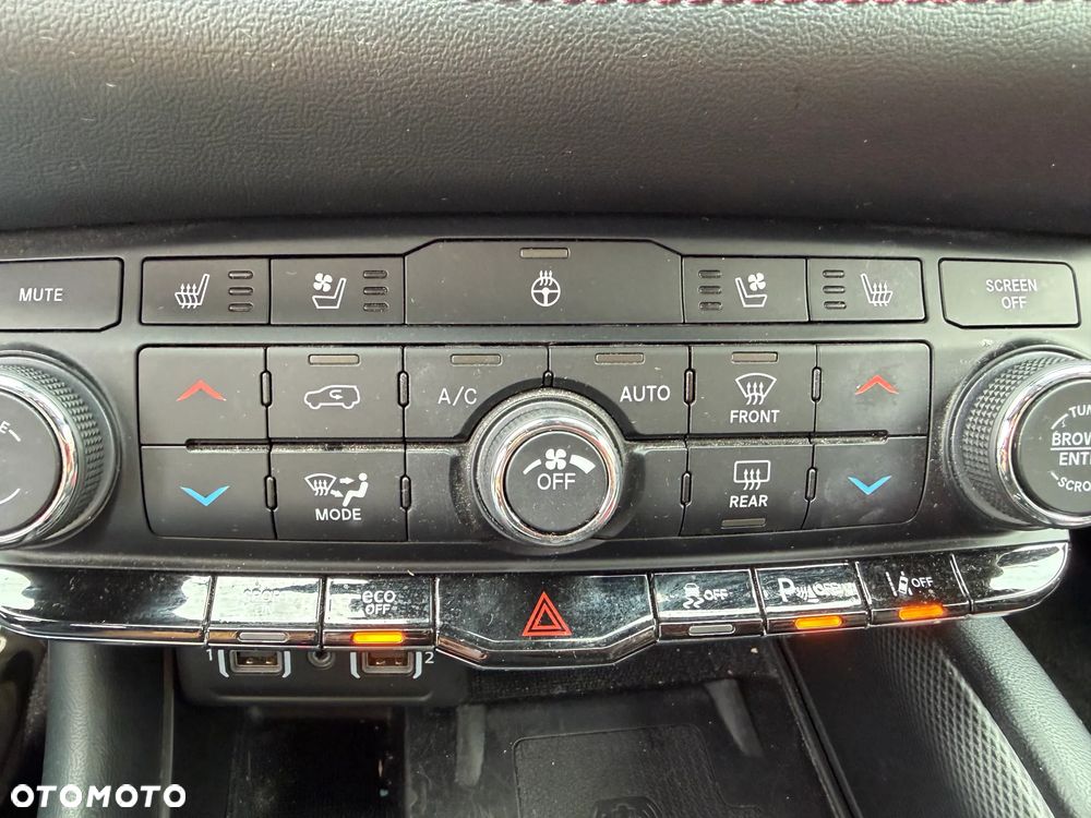 Dodge Durango - 12