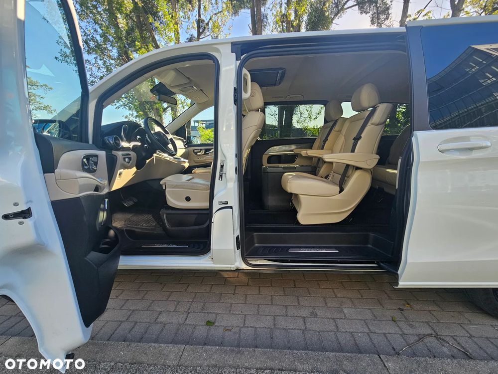 Mercedes-Benz Klasa V 300 d 4-Matic 9G-Tronic Exclusive (ekstra d³) - 14