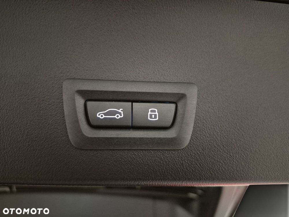 BMW X3 xDrive20 mHEV - 20