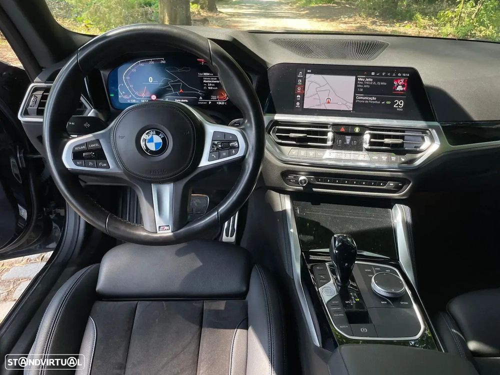 BMW 220 i Coupe Pack M Auto - 14
