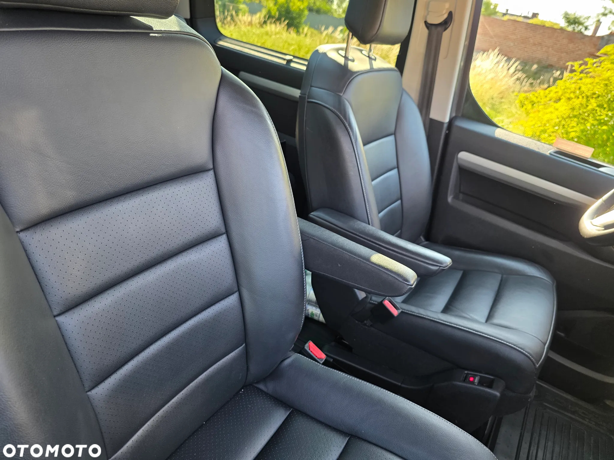 Toyota Proace Verso 2.0 D4-D Long Business - 17