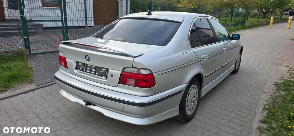 BMW Seria 5 - 10