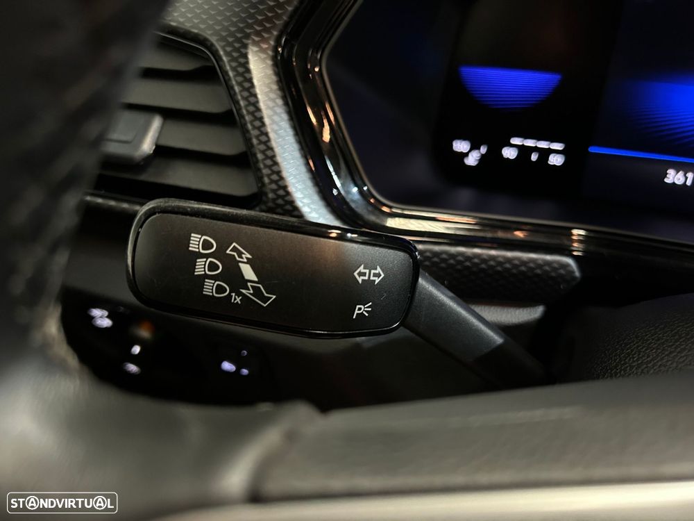 VW T-Cross 1.0 TSI Life - 33