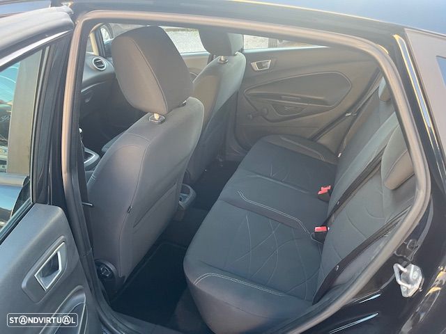 Ford Fiesta 1.5 TDCi Trend - 10