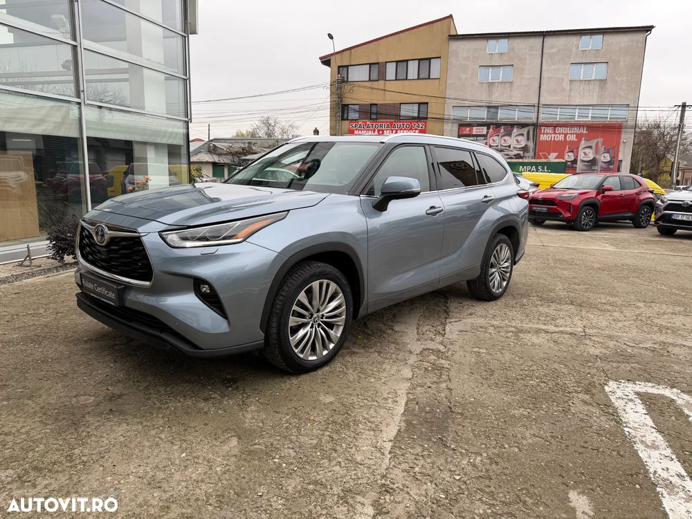 Toyota Highlander 2.5 L Hybrid Dynamic Force 248CP Exclusive Metallic - 3