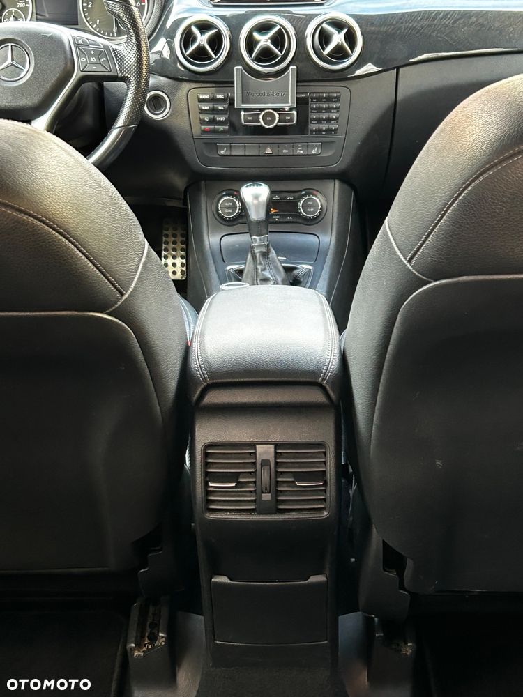 Mercedes-Benz Klasa B 180 CDI - 25