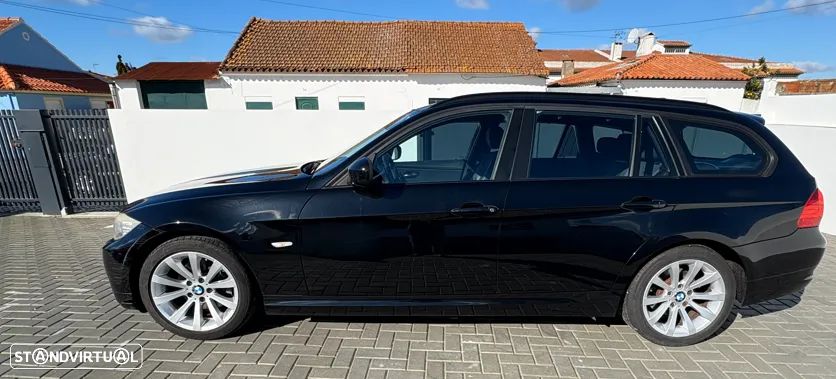 BMW 318 d Navigation - 4