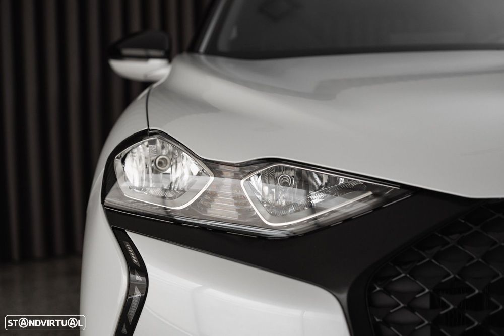 DS DS3 Crossback E-TENSE PERFORMANCE LINE - 7