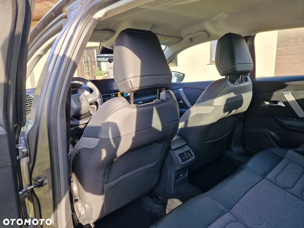 Citroën C4 1.2 PureTech Shine S&S - 10