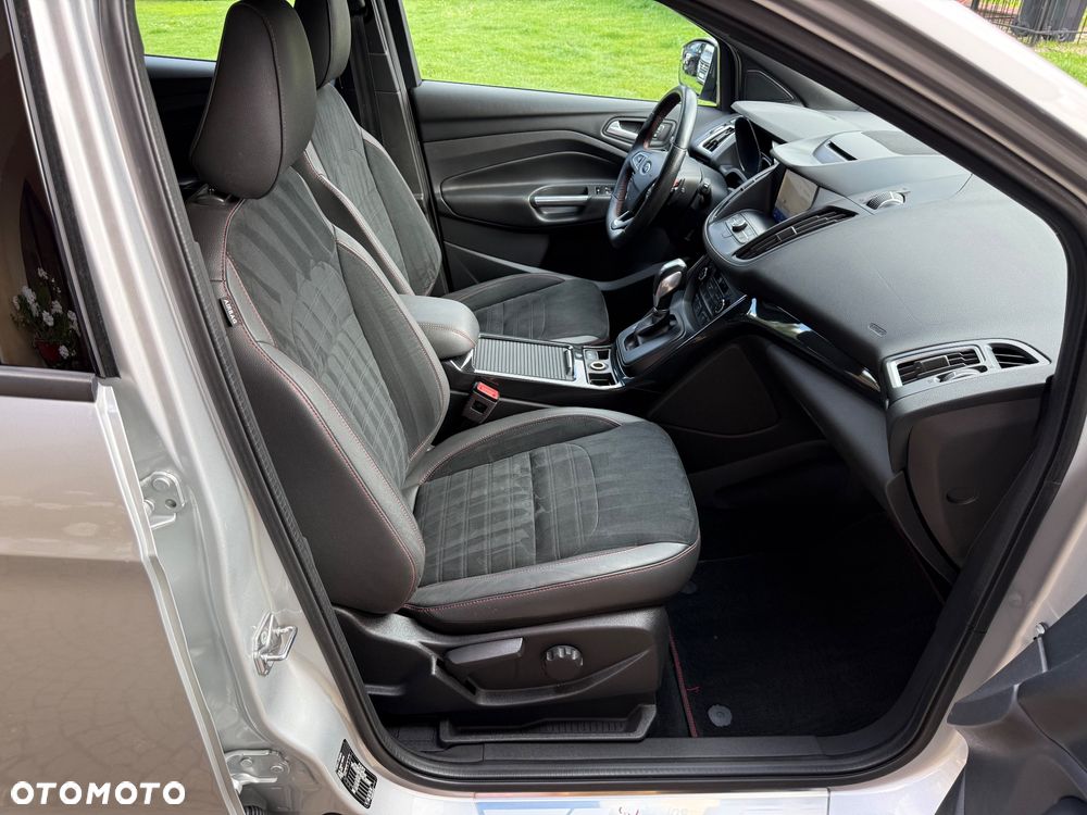 Ford Kuga 2.0 TDCi AWD ST-Line - 20