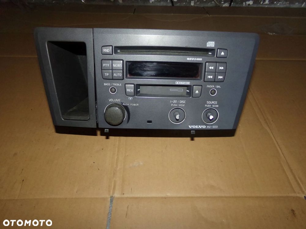 radioodtwarzacz 8651152-1 volvo s60 v70 - 1
