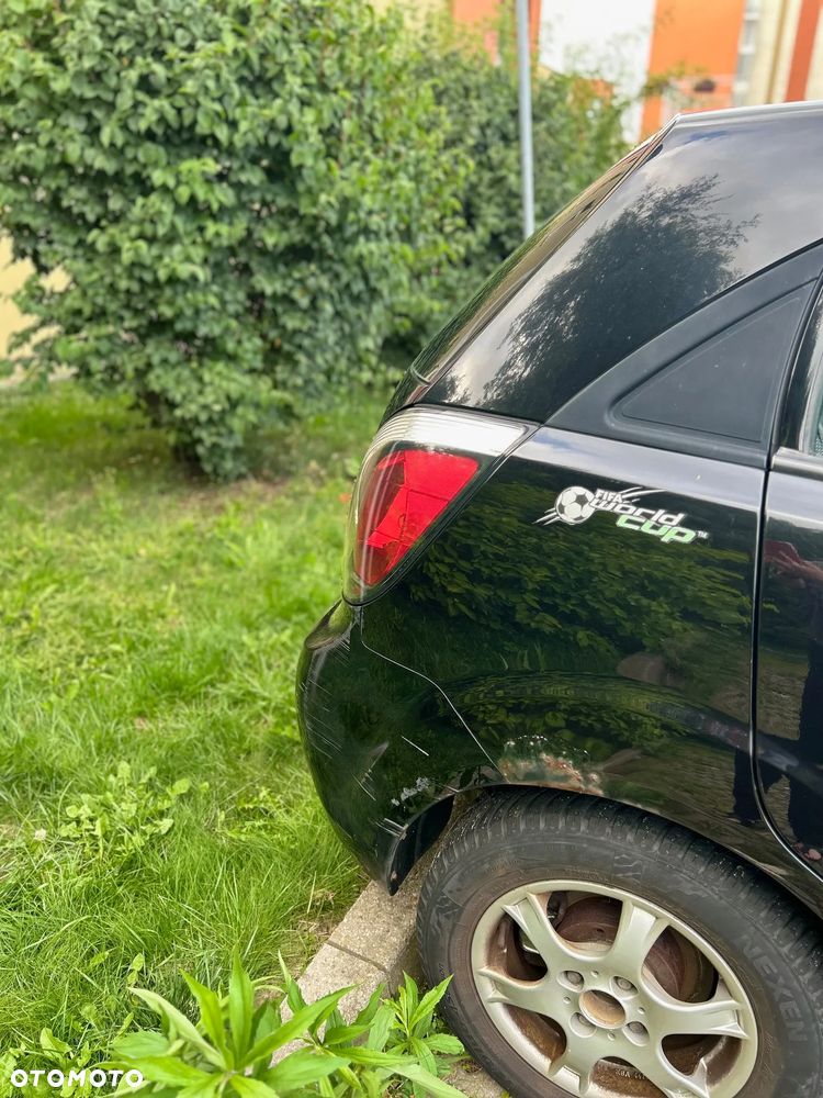 Kia Rio - 3