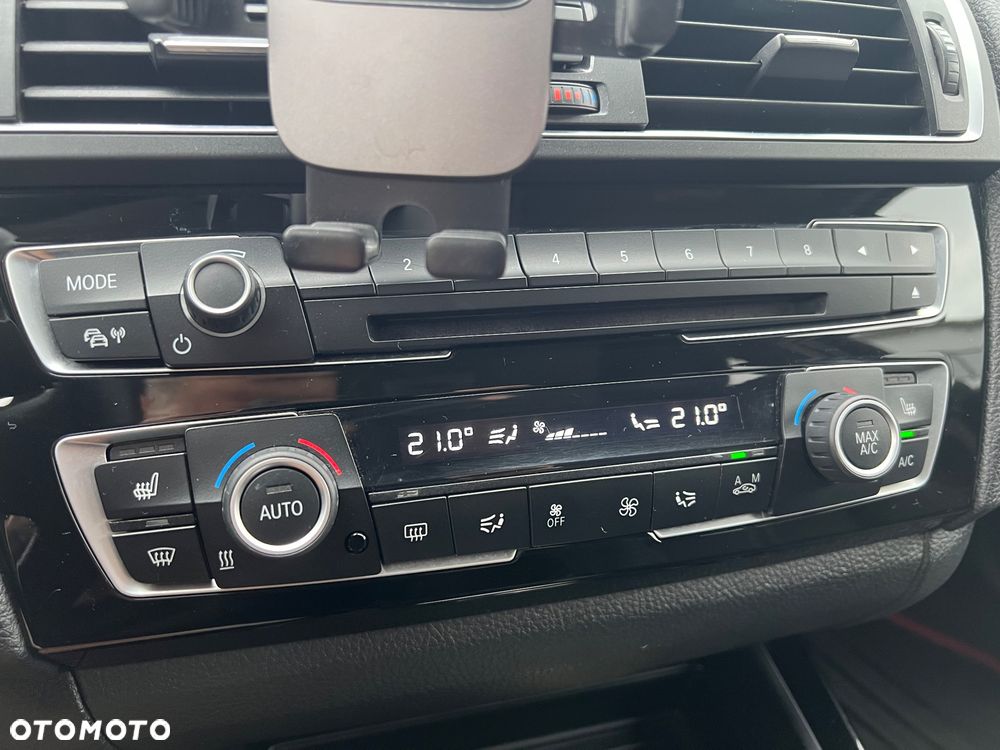 BMW Seria 1 120d - 17