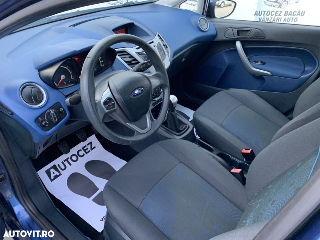 Ford Fiesta 1.25 Trend - 13