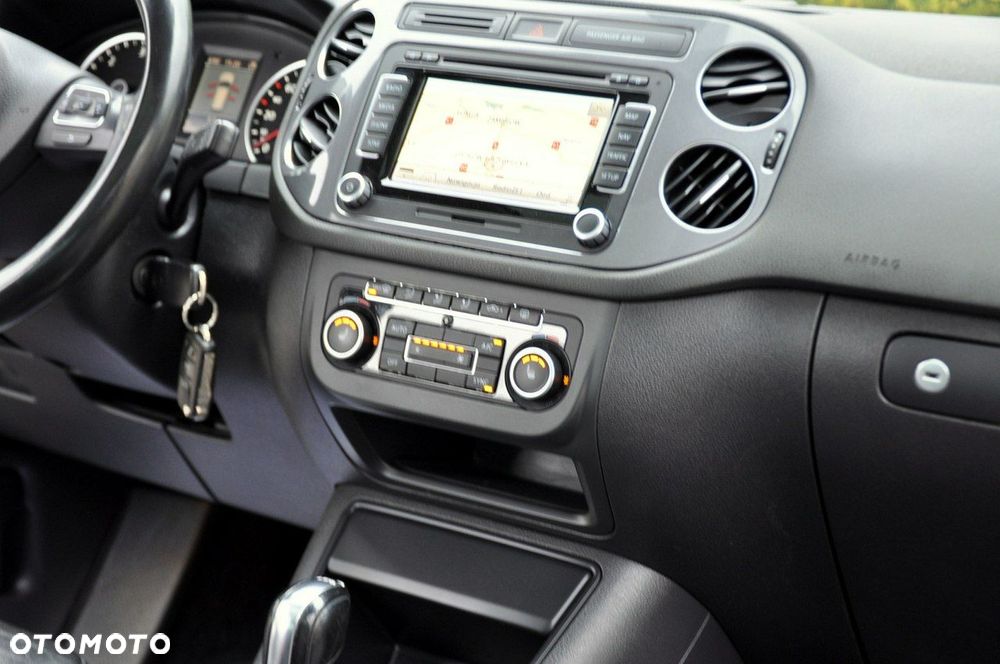 Volkswagen Tiguan - 27