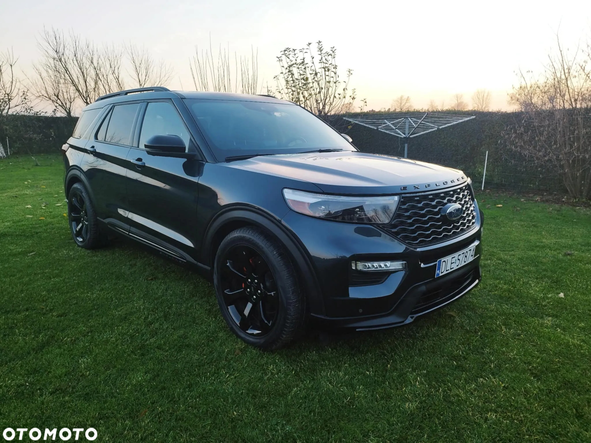 Ford Explorer - 18
