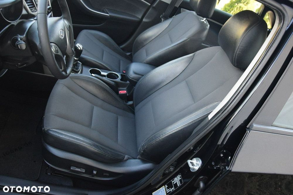 Hyundai i30 1.4 Premium - 26