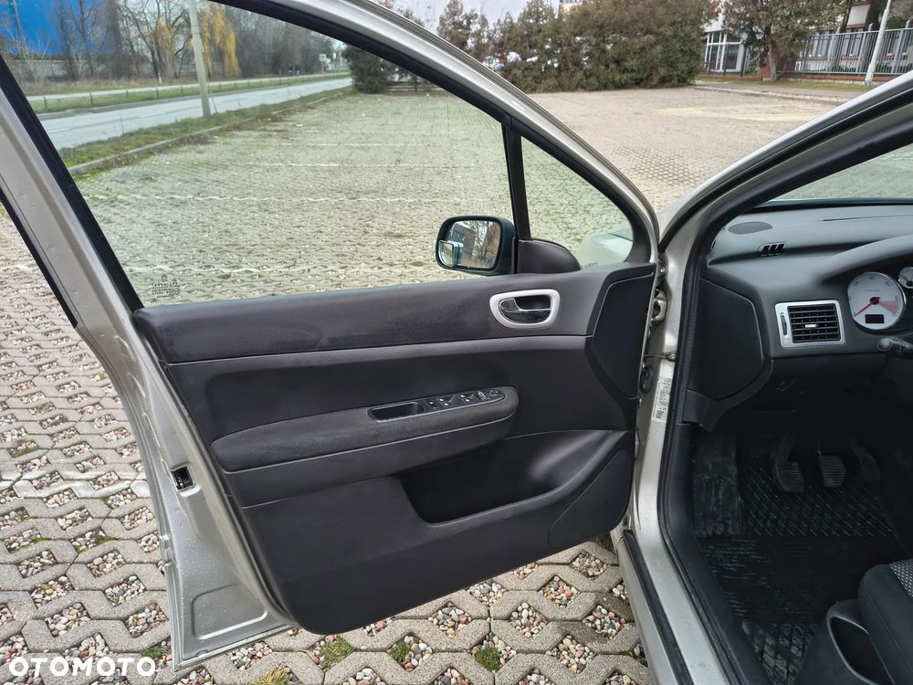 Peugeot 307 - 7
